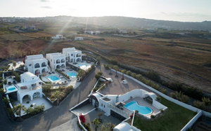 Hotel Amor Hideaway Villas cazare Fira