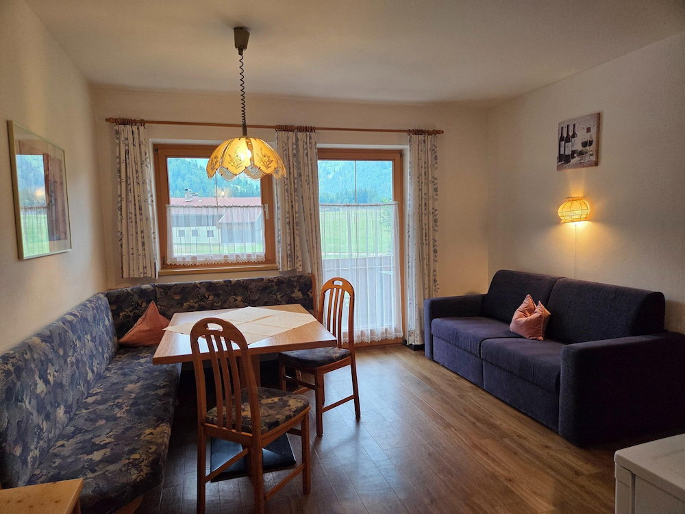 Hotel Holiday Apartment Near Lake Achensee