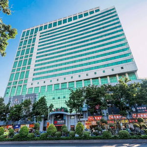 Hotel Borrman Hotel Pazhou Convention & Exhibition Center Branch, Sun Yat-Sen University Station cazare Luopu