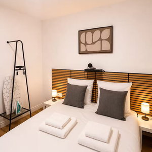 Sejur Hôtel De La Gare vacanta Pantin