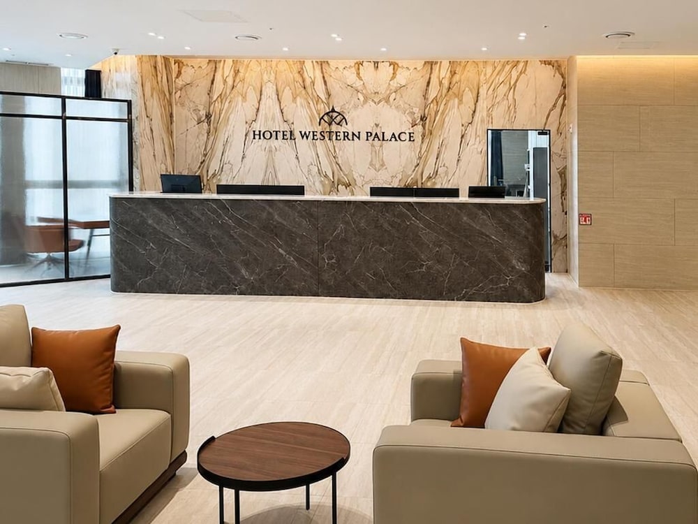 Hotel Westernpalace