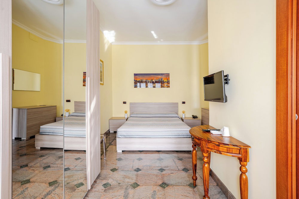 Hotel Castelbarco House
