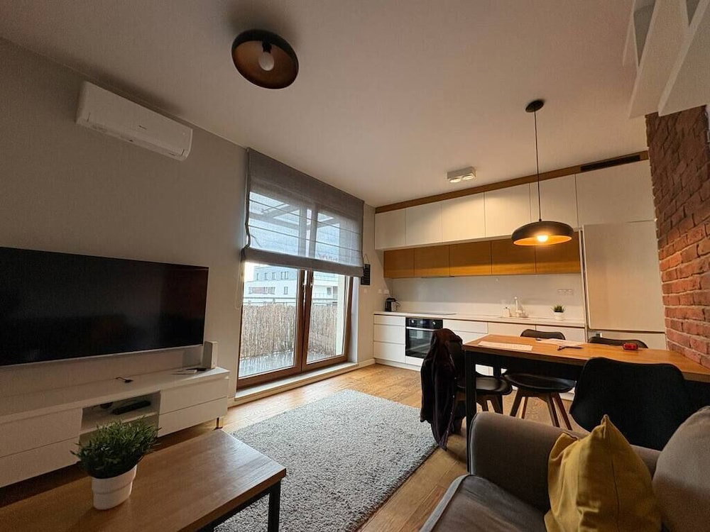 Hotel Lumina 2Br Apart With Parking Ac Balcony