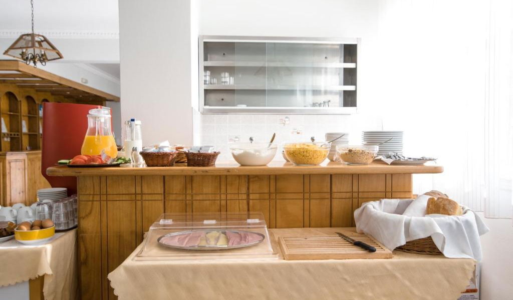 Hotel Kamari Blu Boutique Hotel