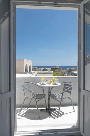 Hotel Join Us Low Cost Rooms cazare Santorini