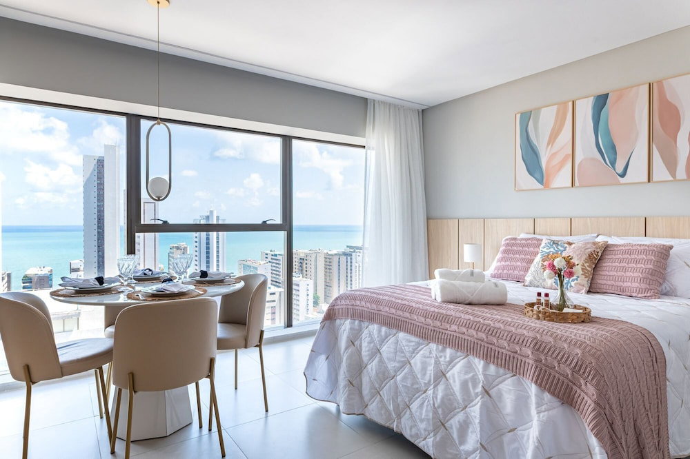Hotel Icon #1906 - Modern Ocean View By Carpediem