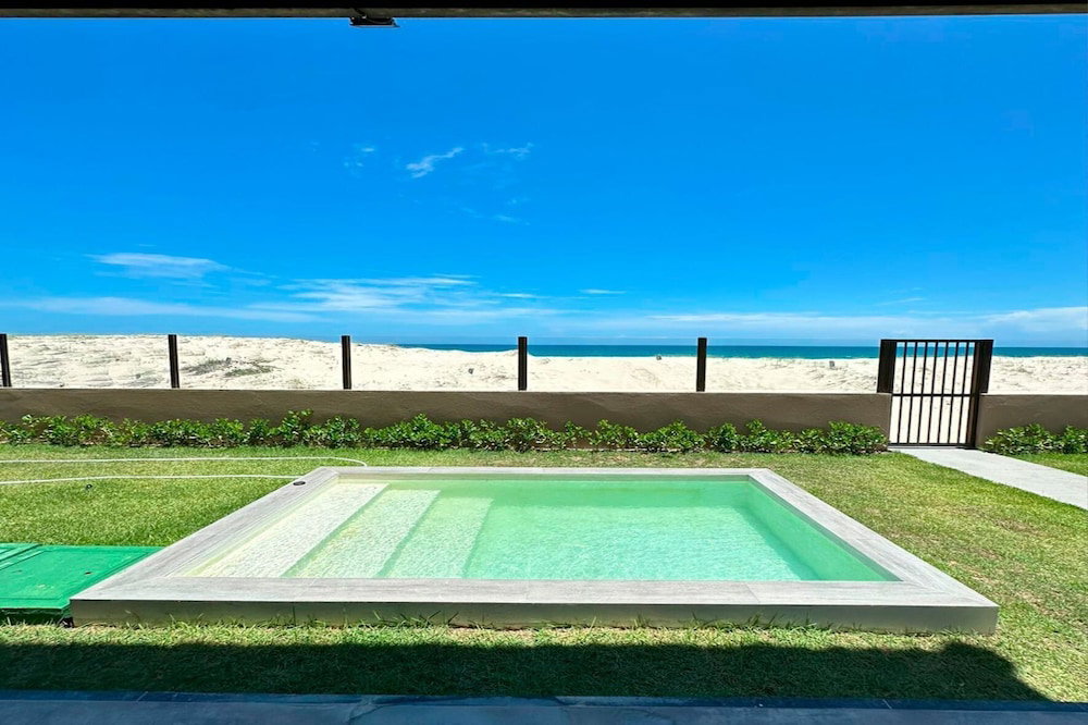 Hotel Beachfront Duplex #A10 In Barro Preto By Carpediem