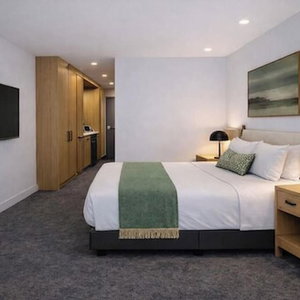 Hotel Quest Havelock North cazare Bay View