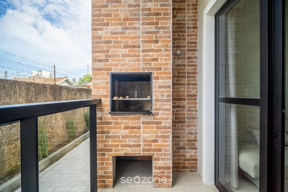 Hotel Apt W/ Bbq & Balcony In Ingleses Sjs0009