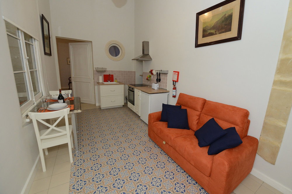 Paulos Valletta