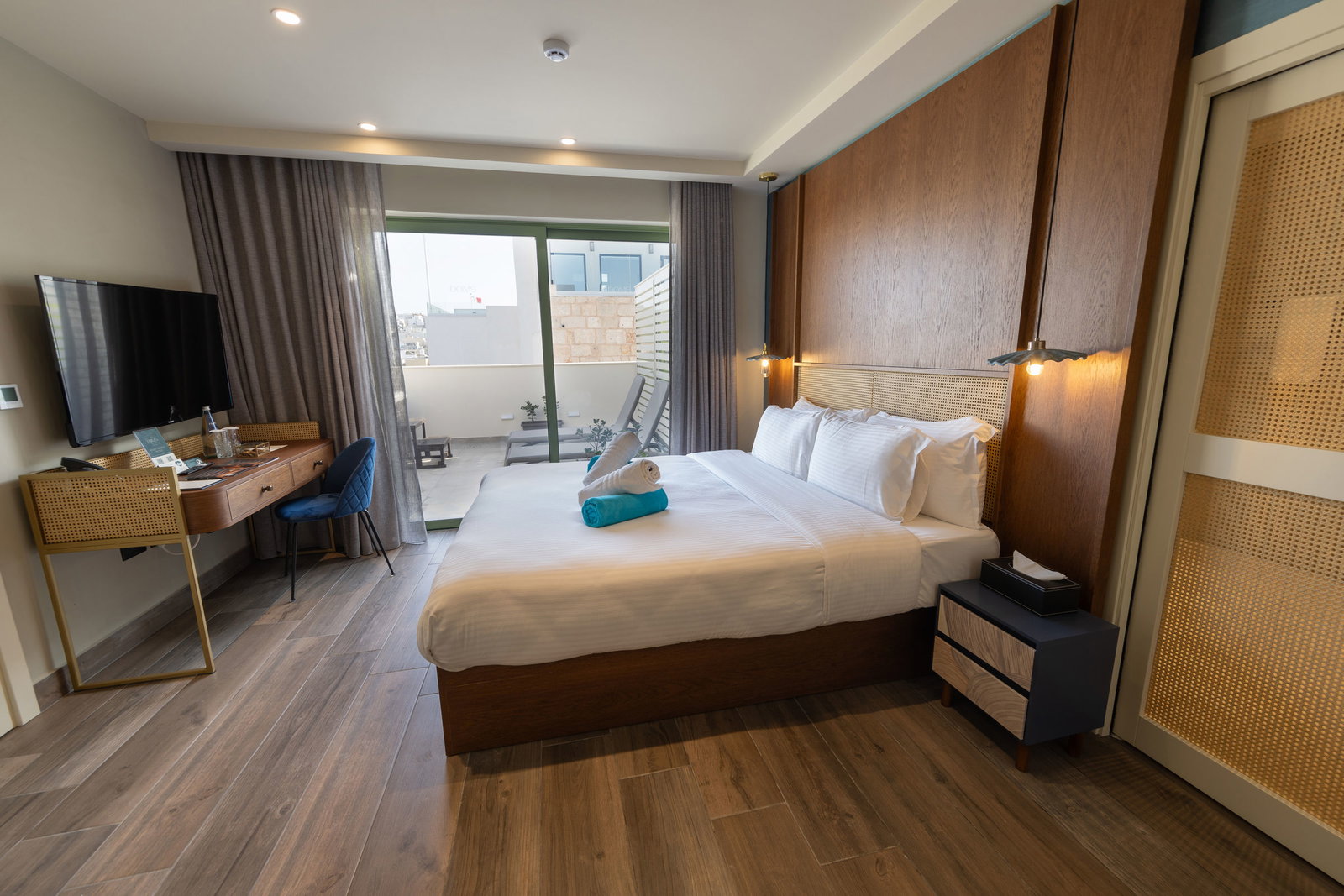Doms Boutique Hotel