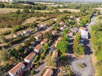 Hotel Adonis Les Epesses By Olydea