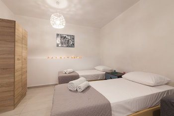 Spianada Collection Of Studios & Apartments By Konnect