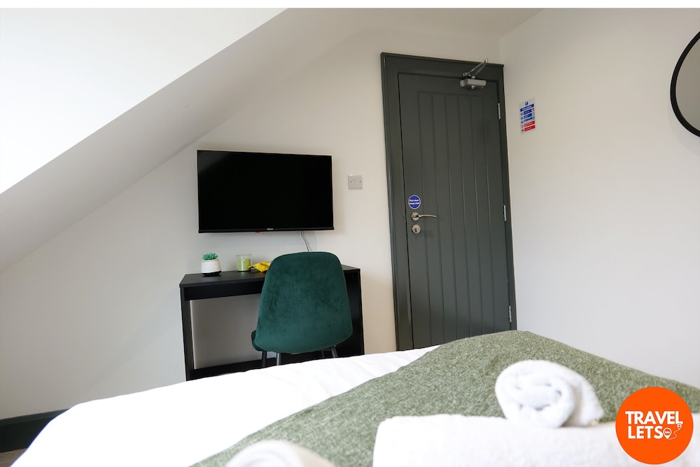 Waterside Rooms