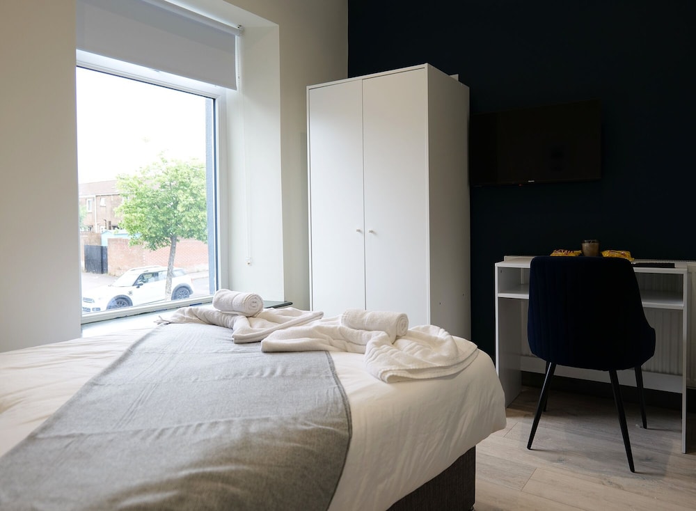 Waterside Rooms