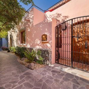 Hotel Casa De Aloha! Beautifully Decorated! Steps From Pristine Beach, Spa's And Restaurants! cazare El Loreto Occidental