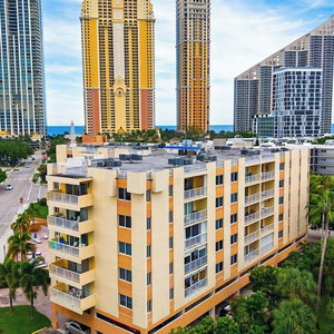 Hotel Isle Vista By Avantstay Sunny Isles Condo Shared Pool + Private Balcony Near Beaches cazare Sunny Isles Beach
