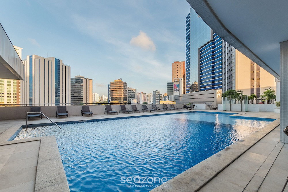 Hotel Studio In Hotel With Pool And Gym Msb1208