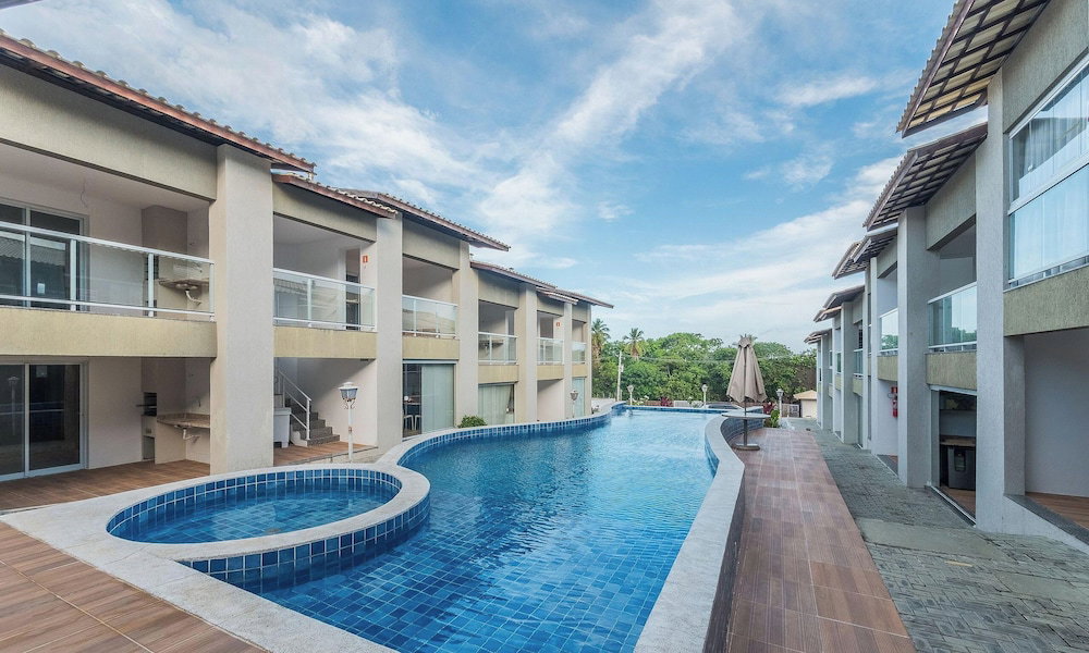 Hotel Apartment W/ Bbc In A Condominium W/ Pool Itf0025