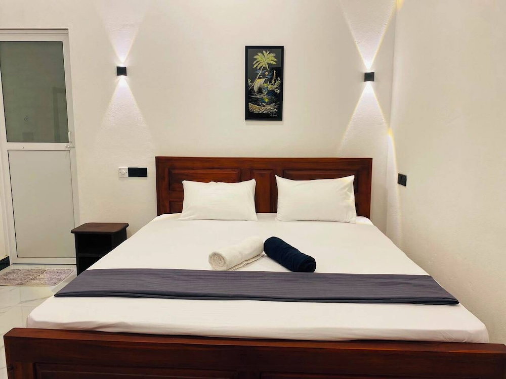 Hotel The Royal Ember