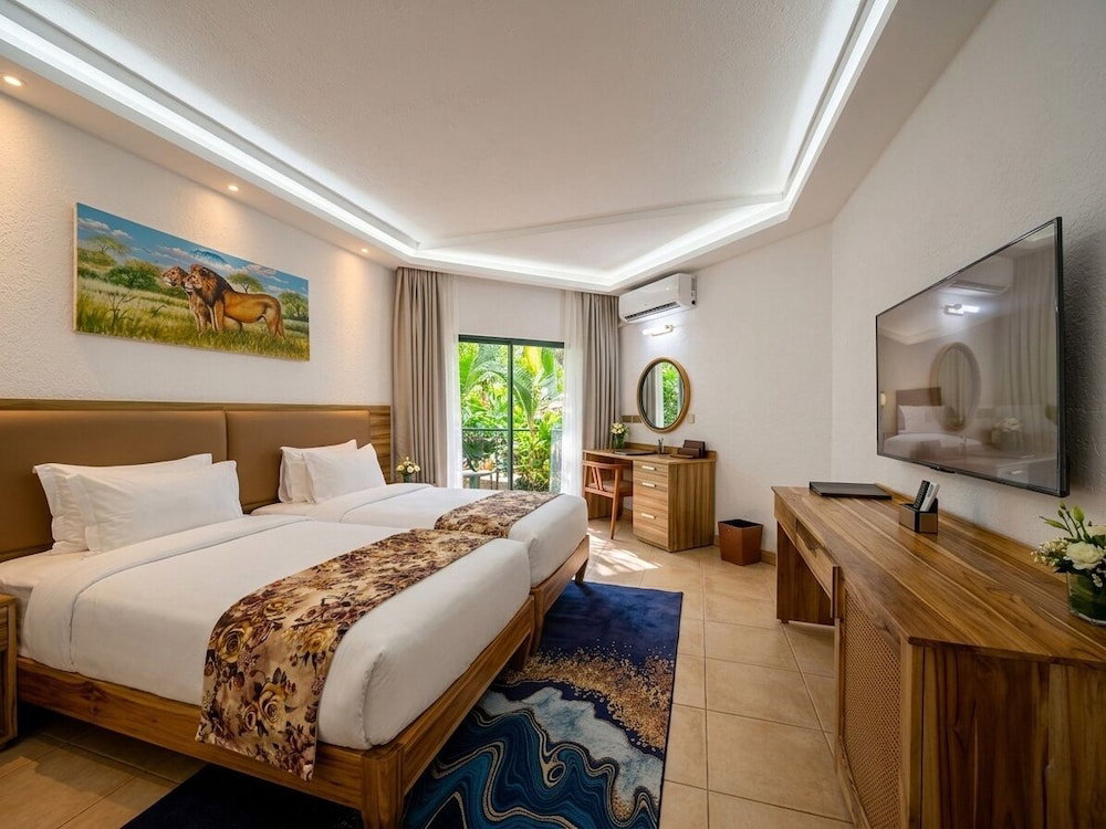 Hotel Azure Coast Resort Hotel