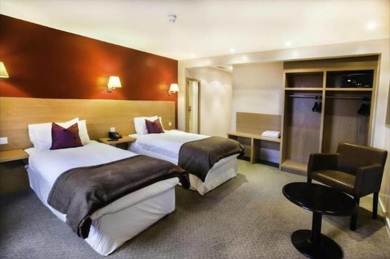 Hotel The Luton Hotel