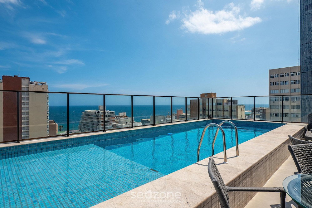 Hotel Apt 500M Fr/ The Sea In A Build. W/ Pool Hpa0606