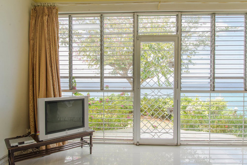 Hotel Court Manor At Montego Bay Club