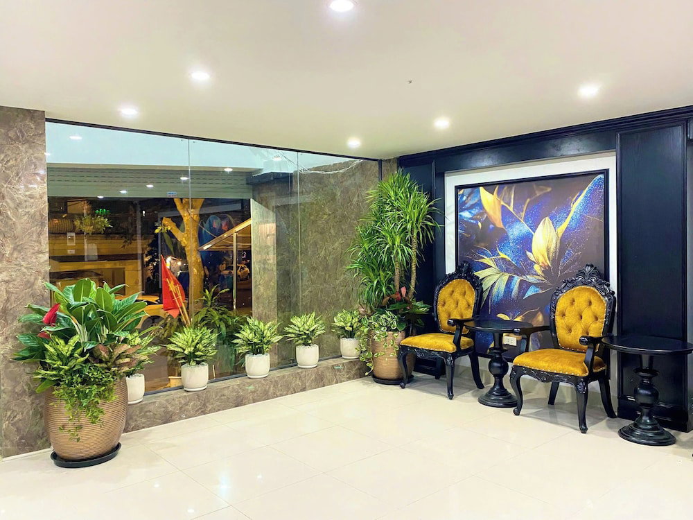 King Luxury Hotel