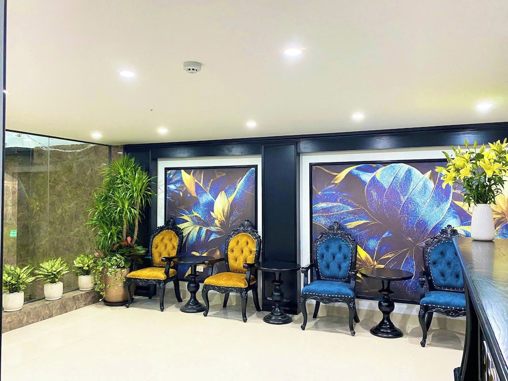 King Luxury Hotel