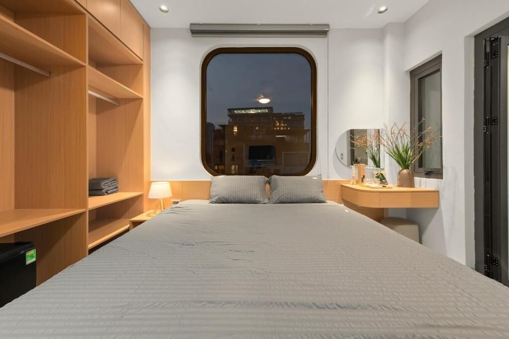 Valora Residence West Lake 31 Xuan Dieu