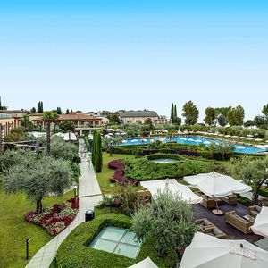 Hotel Caesius cazare Bardolino