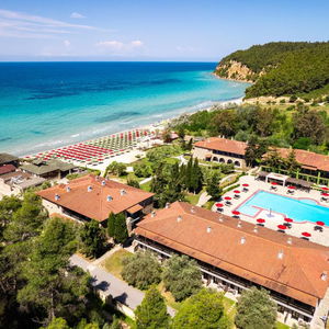 Sejur Simantro Resort vacanta Sani