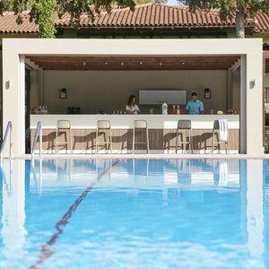 Sejur Simantro Resort vacanta Sani