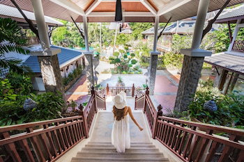 Thavorn Beach Village And Spa (Sha)
