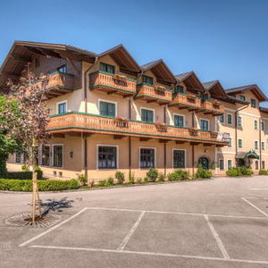 Hotel Hotel Gasthof Der Jägerwirt cazare Bergheim