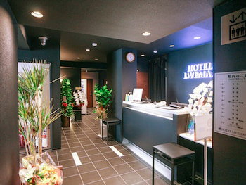 Livemax Yokohama-Kannai-Ekimae