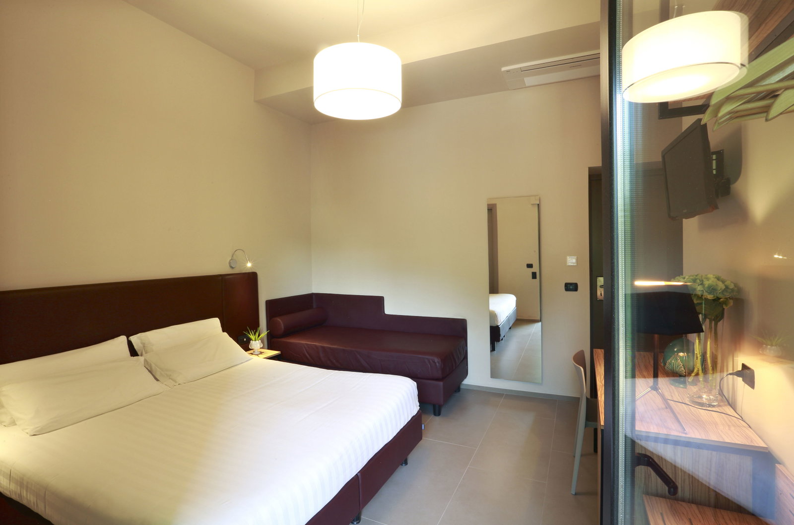 Aloisi Hotel