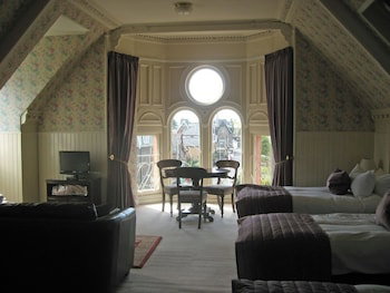 Shaftesbury Lodge - Adults Only