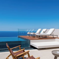 Hotel Artblue Villas cazare Tsoukaladhes