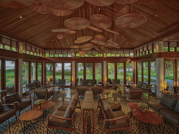 Legacy Mekong Can Tho Autograph Collection