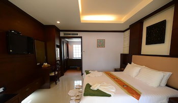 Andaman Lanta Resort (Sha)