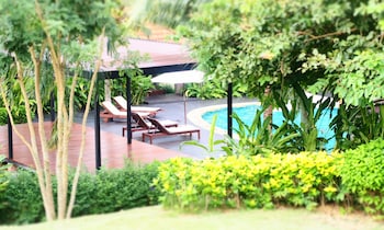 Hotel Chaw Ka Cher Tropicana Lanta Resort