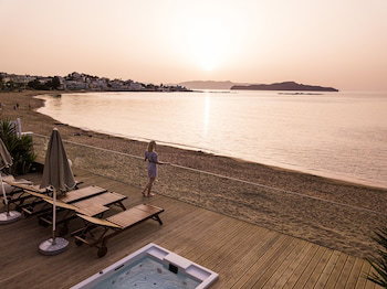 Hotel Glaros Luxury Villa