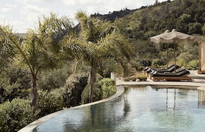 Hotel F Zeen cazare Trapezaki