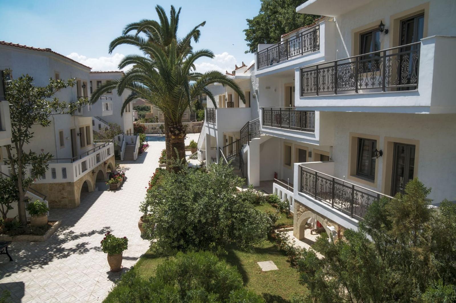 Hotel Flamingos Hotel Apartments