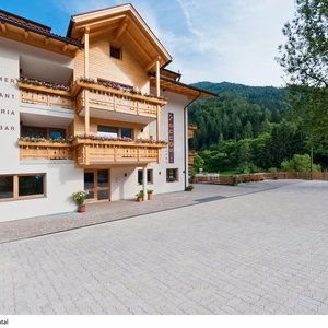 Hotel Gasthof Zur Sonne cazare Cardano