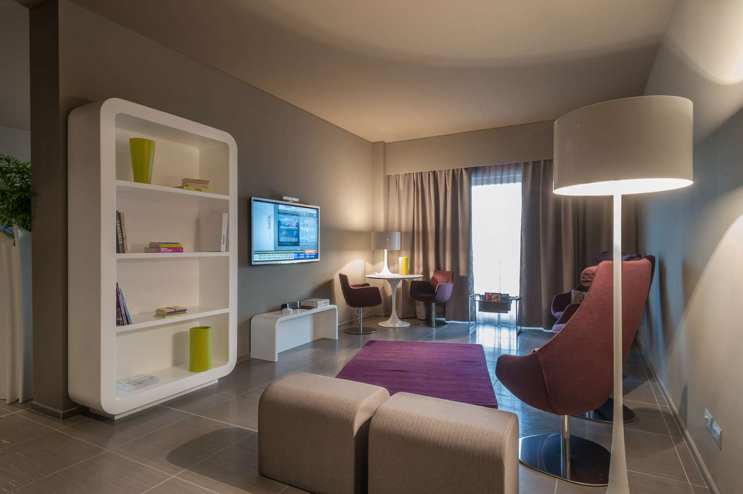 8Piuhotel