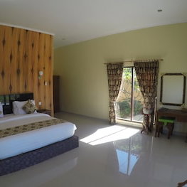 Hotel Bali Bhuana Villas cazare Amed