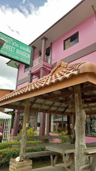 Hotel Lanta Sweet Mansion